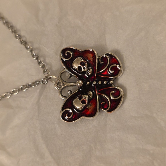 Fashion Jewelry Jewelry - SKULL Red Butterfly Necklace   18 Inch 925S Plate  chain NP
